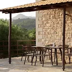 Ellotia & Asterion By Forest Villa *