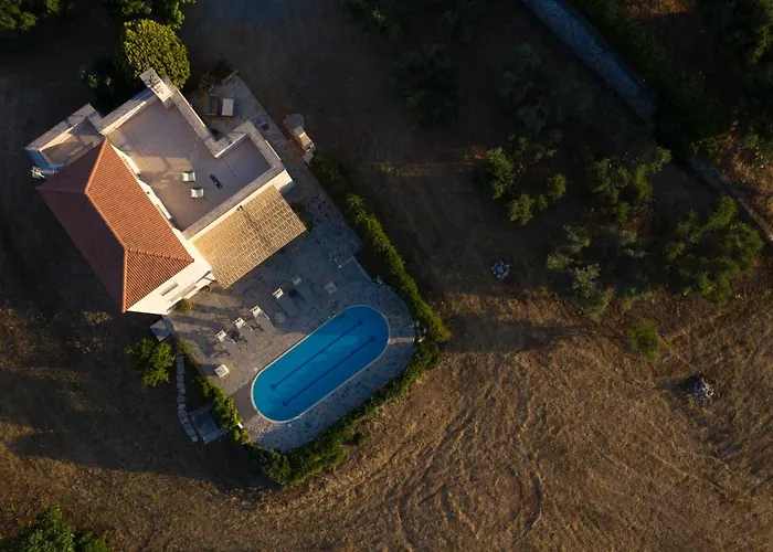 Ellotia & Asterion By Forest Rethymno