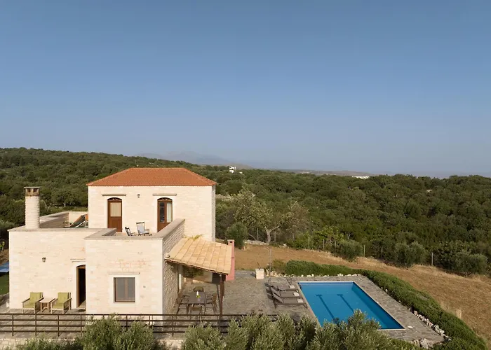 Ellotia & Asterion By Forest * Rethymno