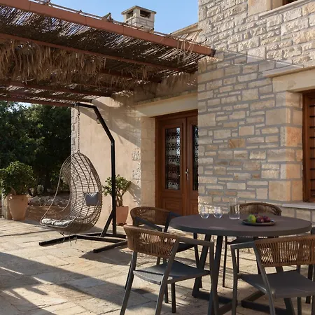 Ellotia & Asterion By Forest * Rethymno