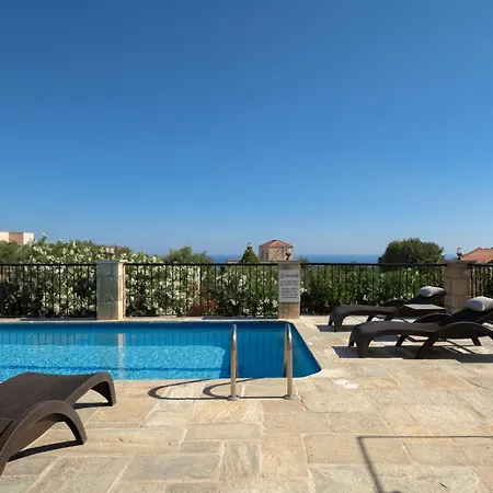 Ellotia & Asterion By Forest ヴィラ