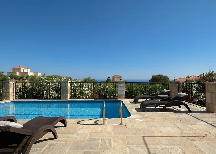 Ellotia & Asterion By Forest Вилла