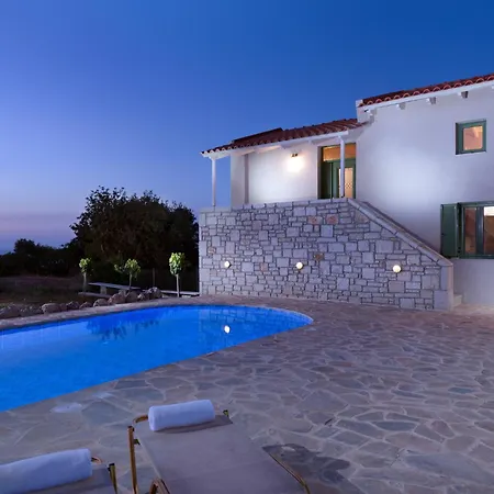 Villa Ellotia & Asterion By Forest *