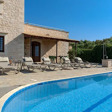 Ellotia & Asterion By Forest